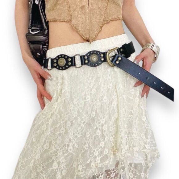 Black Medallion Studded Brass Waist Belt - NEW - Picture 1 of 4